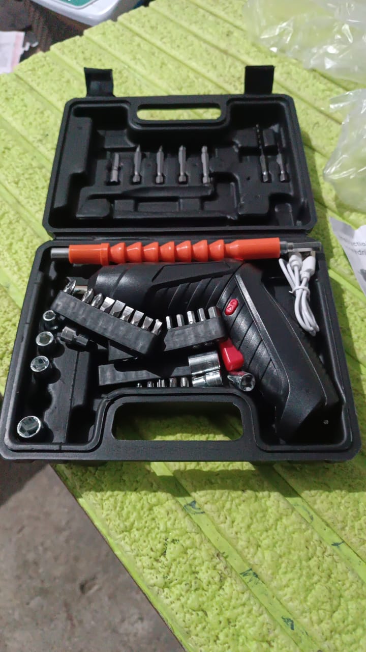 Small Screwdriver with LED Light, Screwdrivers Bit Set - in-use lifestyle shot