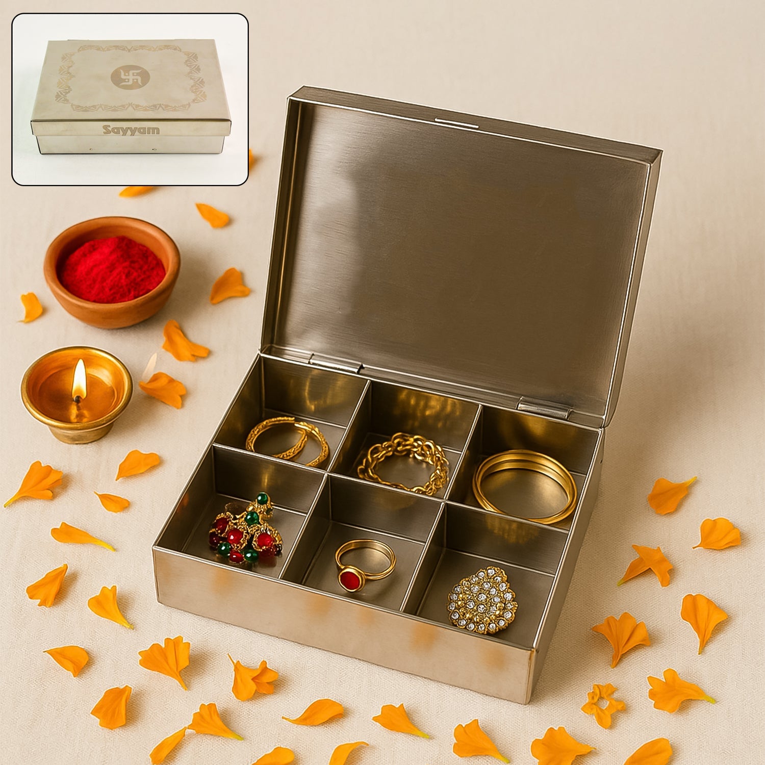 Stainless steel jewellery organizer closed view India