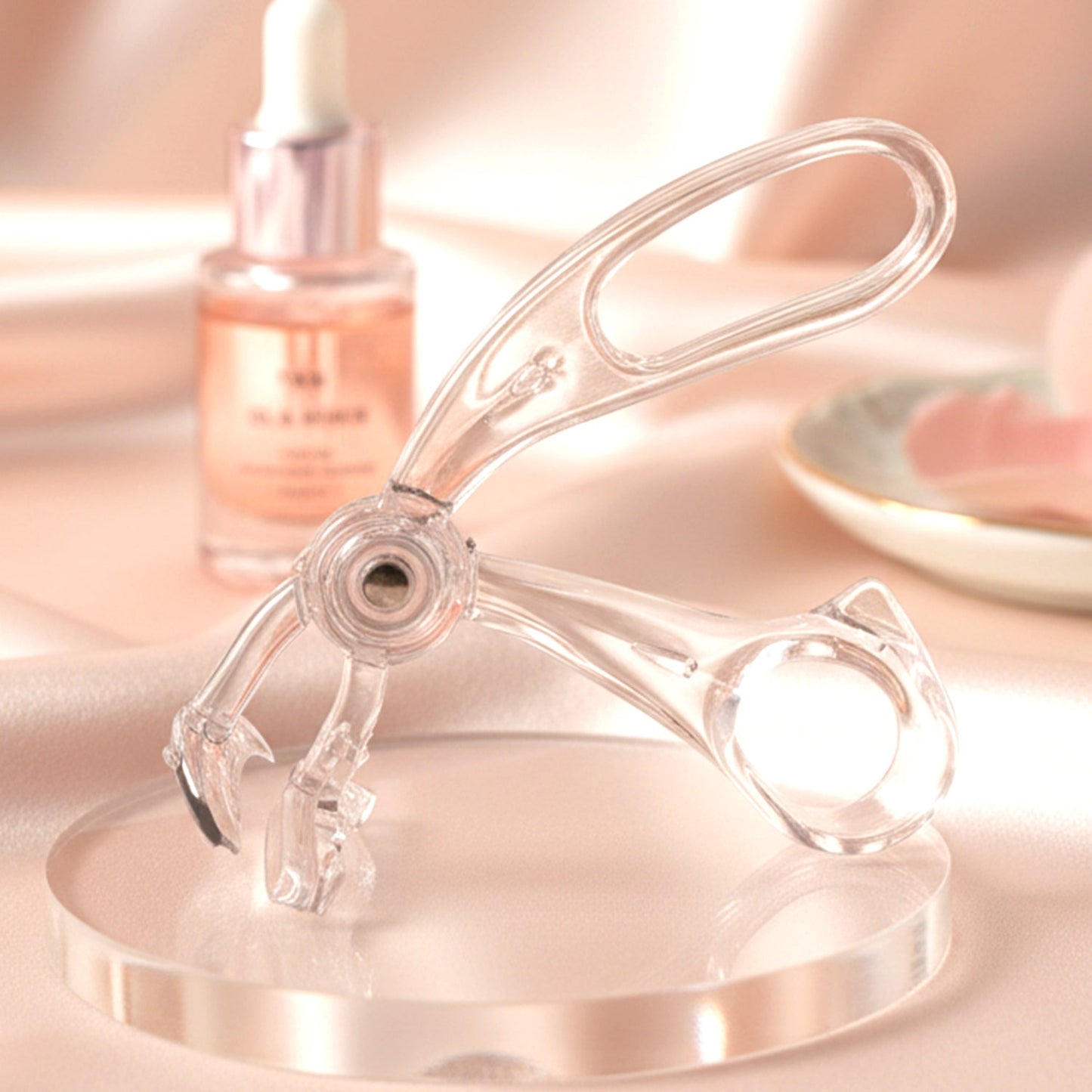 Beauty eyelash styling tool