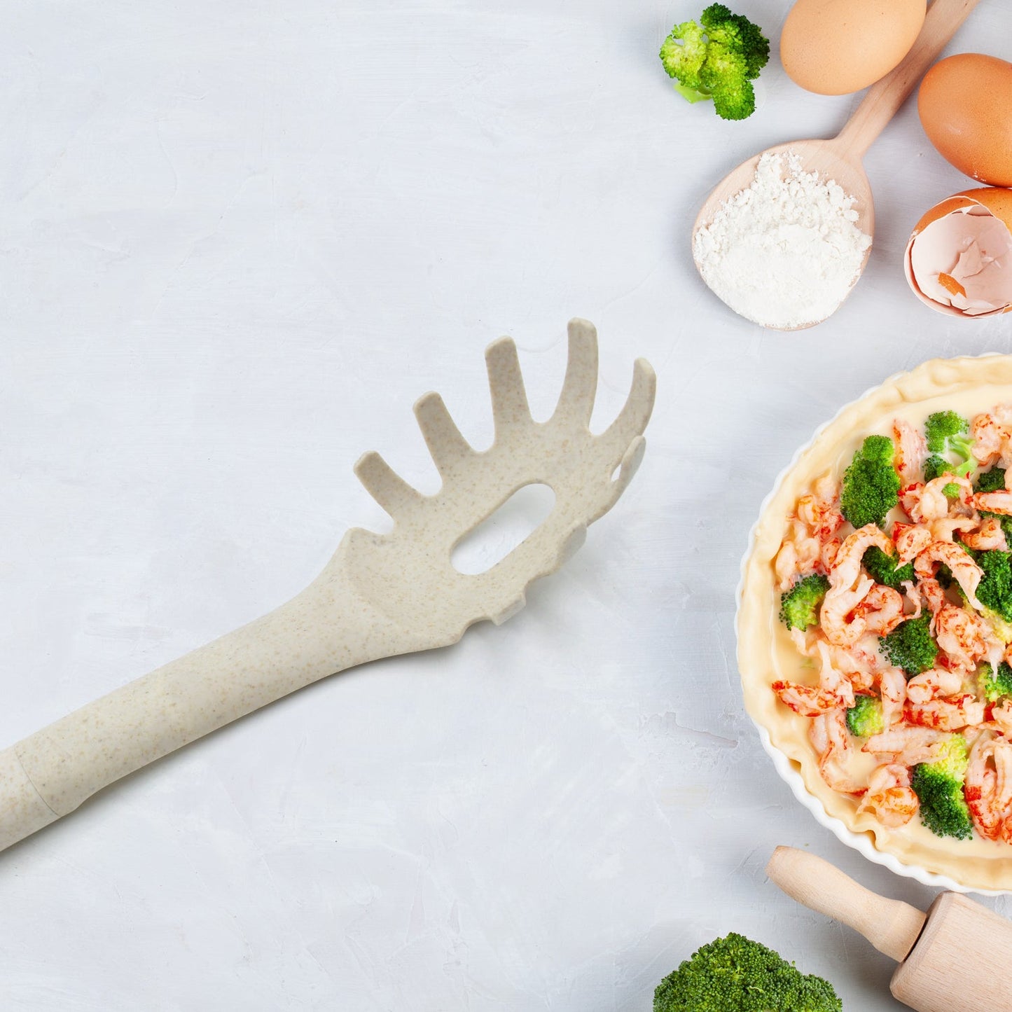 Plastic Kitchen Pasta Fork (1 Pc )