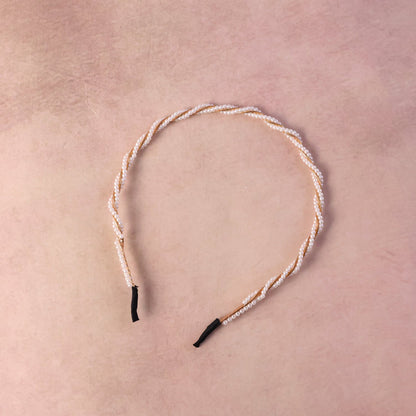 Elegant Pearl Design Hairband (1 Pc)