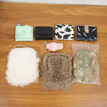 Handy mini purse for coins and keys