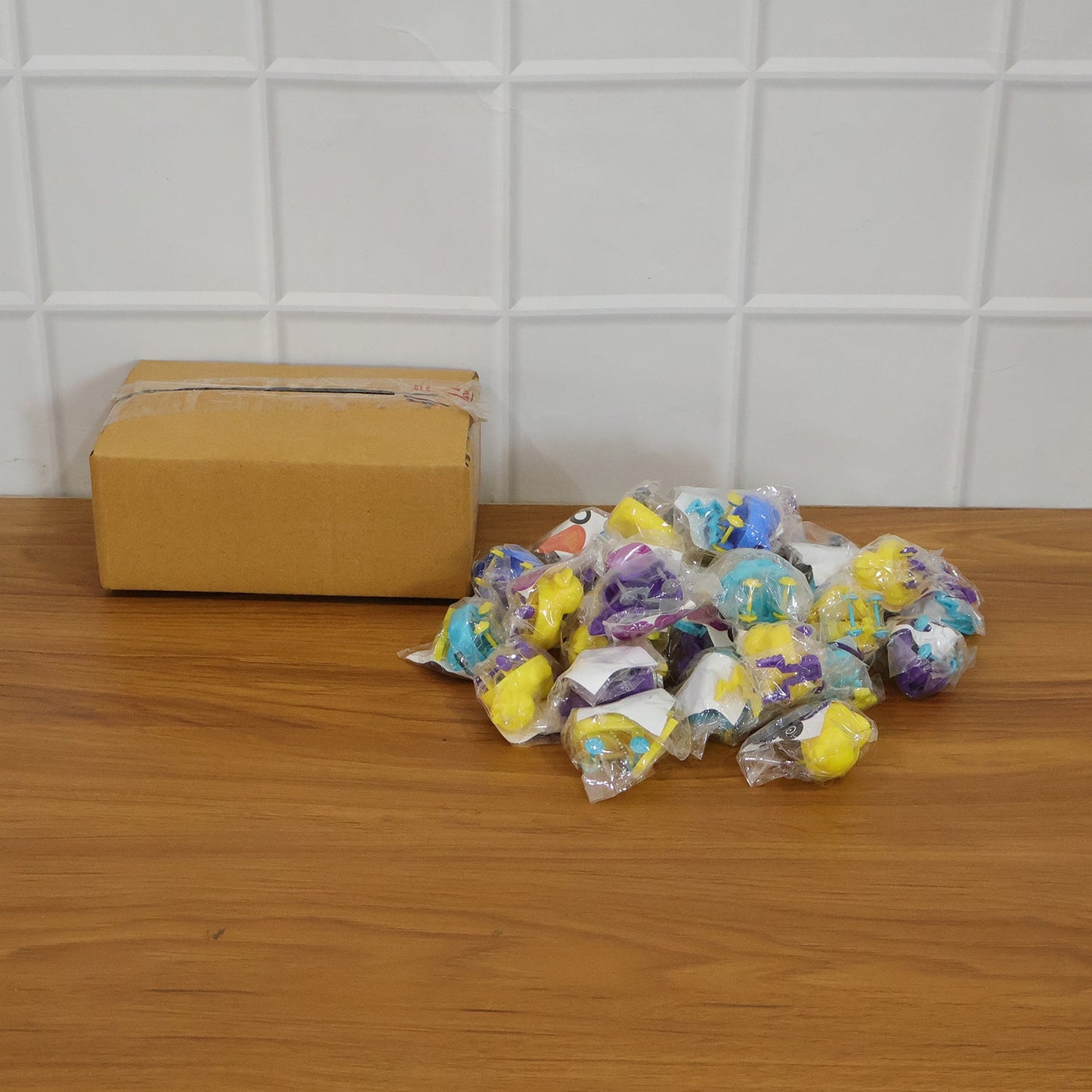 Small push back duck toy, Ejectable spring tail duck, Small DIY duck Toy (30 Pcs Set)