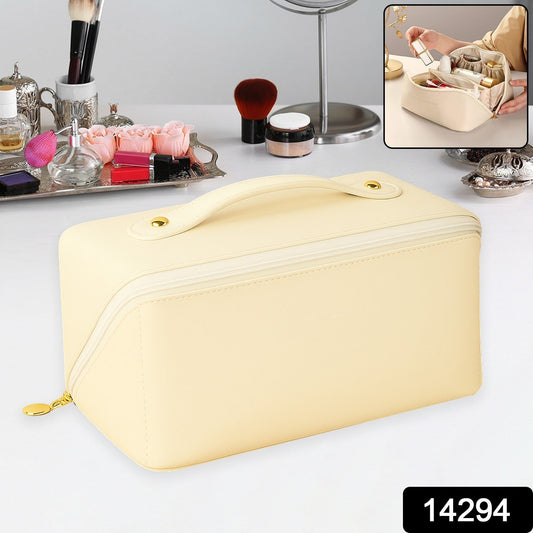 GlowI vory Toiletry & Beauty Case